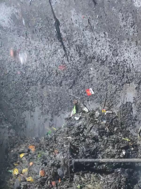博湖污水池清理
